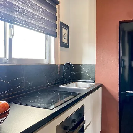 Tessera Urban Chania Apartman